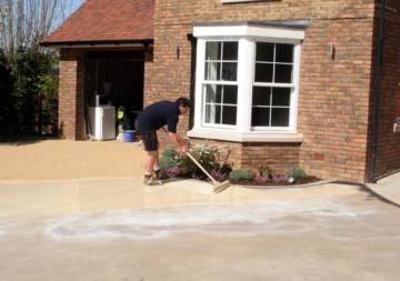 Resin driveways DIY