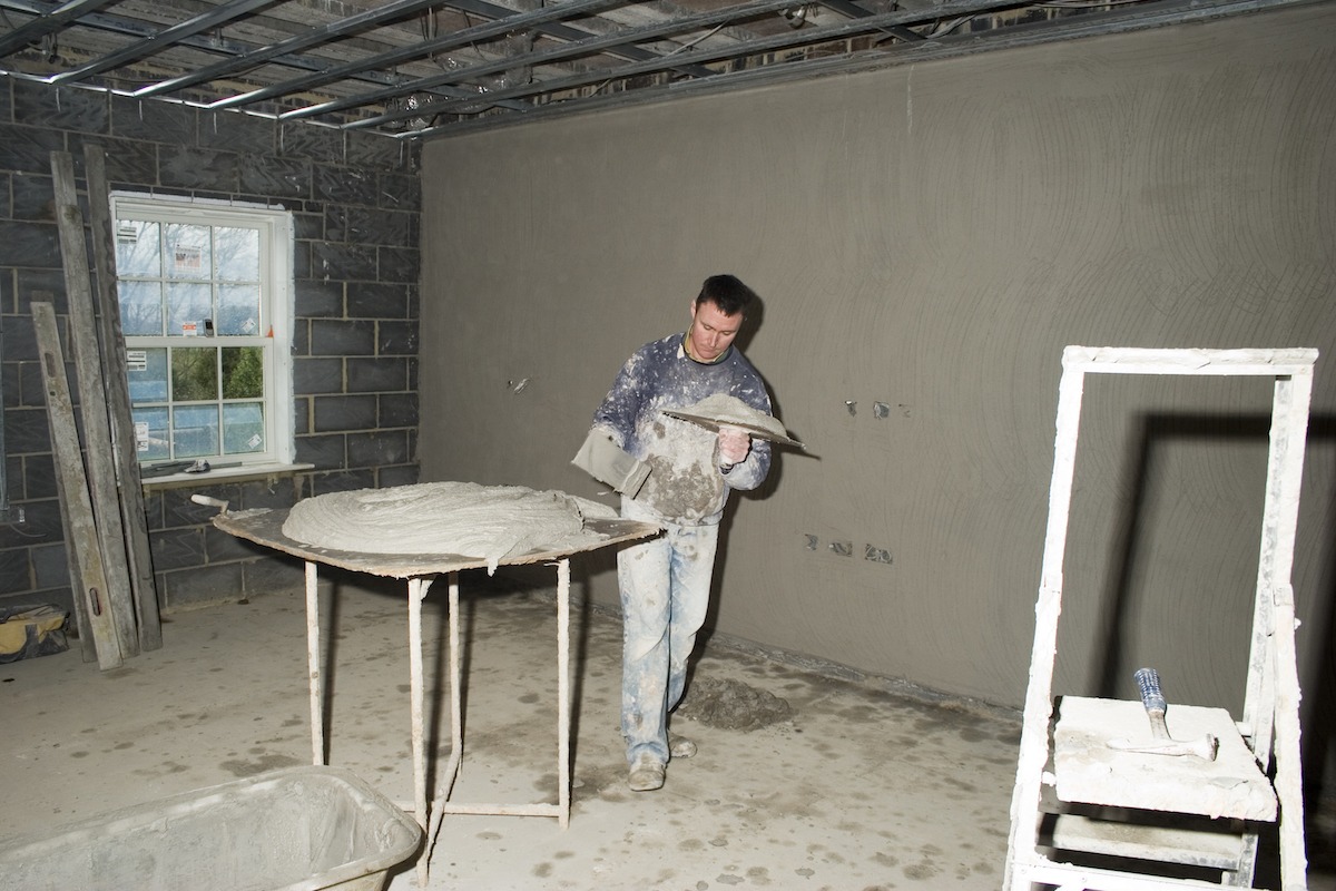 National Shortage of Roofers, Sparks & Plasterers