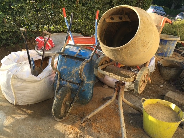 Four month wait for good builders, new research reveals