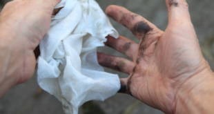 Uniwipes review