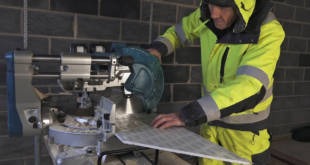 Makita DLS110Z review