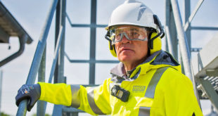 V-Gard® 930 Non-Vented Protective Cap