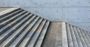 Concrete stairs and wall