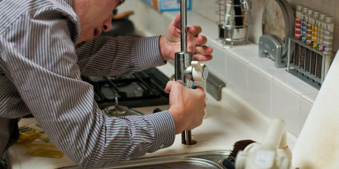 Plumber fitting tap