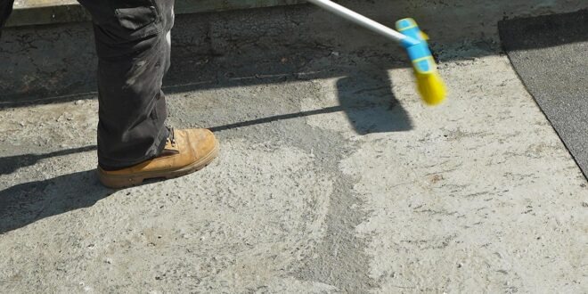 Repair and Maintain Your Flat Roof 1