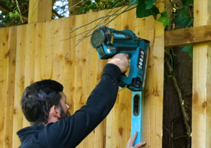 feather edge fence